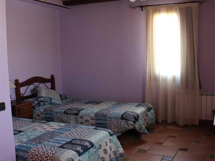 Hostal La Savina Cervera  Exterior photo